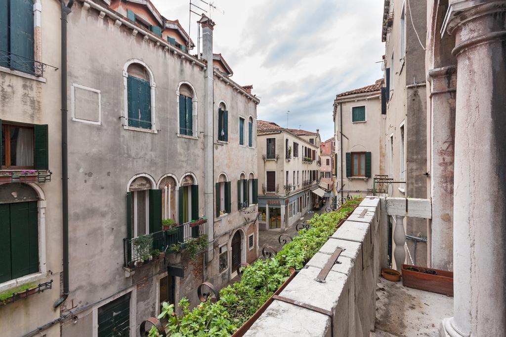 Appartamento Dei Frari Venise Chambre photo